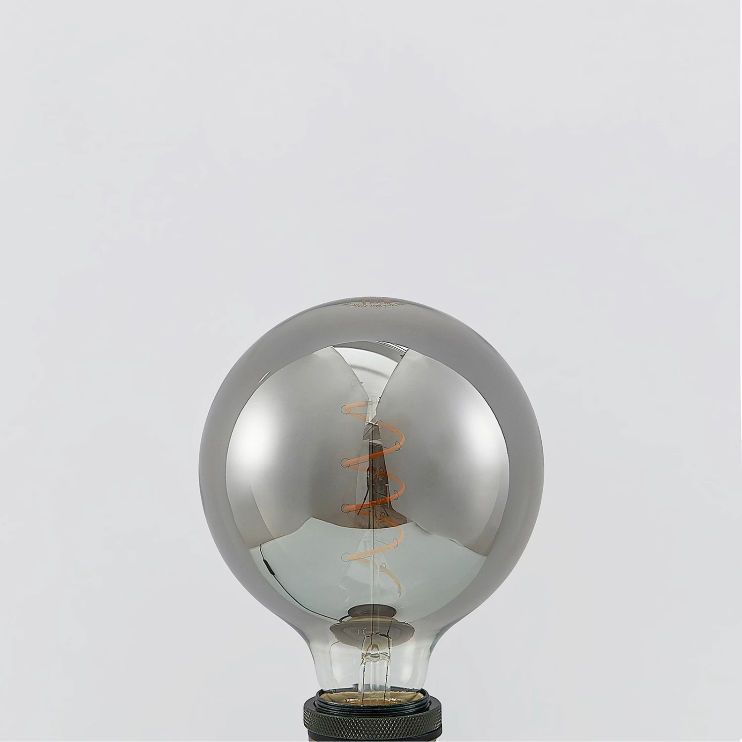 Lucande LED E27 G125 4 W 1 800 K Dim Fumée X2 7 Lucande LED E27 G125 4 W 1 800 K Dim Fumée X2 – Image 7