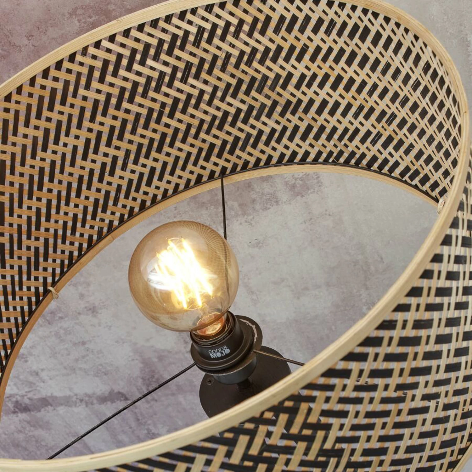 GOOD & MOJO Java Lampadaire Trépied Naturel/noir 5 GOOD & MOJO Java Lampadaire Trépied Naturel/noir – Image 5