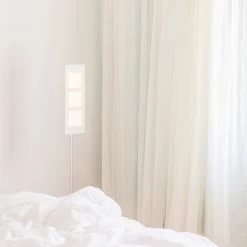 OMLED One F3 - Lampadaire OLED En Blanc 9 OMLED One F3 - Lampadaire OLED En Blanc -Déco Lumière Soldes 3063015 3