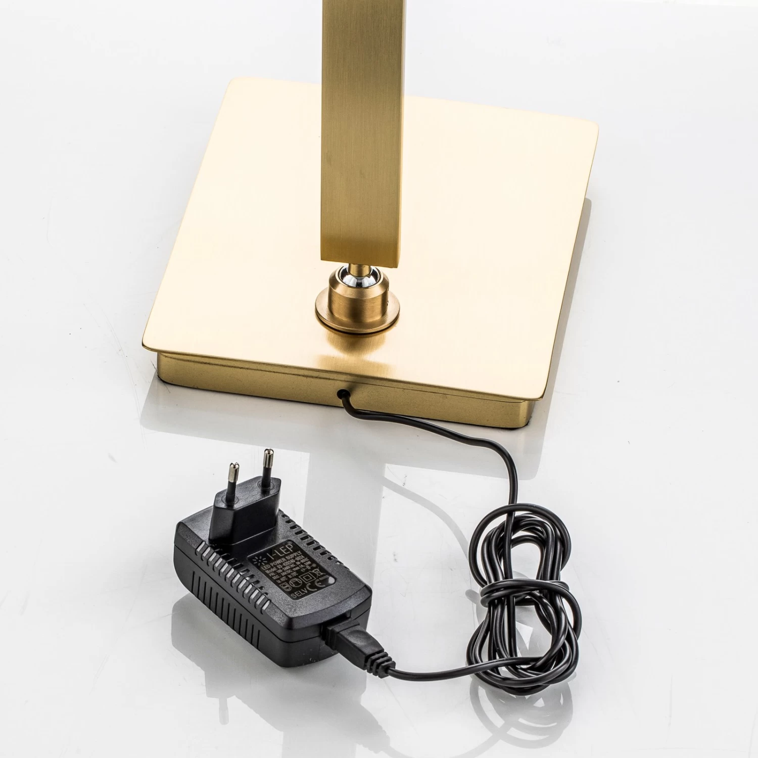 Liseuse LED Omar Moderne, Commande Gestuelle 9 Liseuse LED Omar Moderne, Commande Gestuelle – Image 9