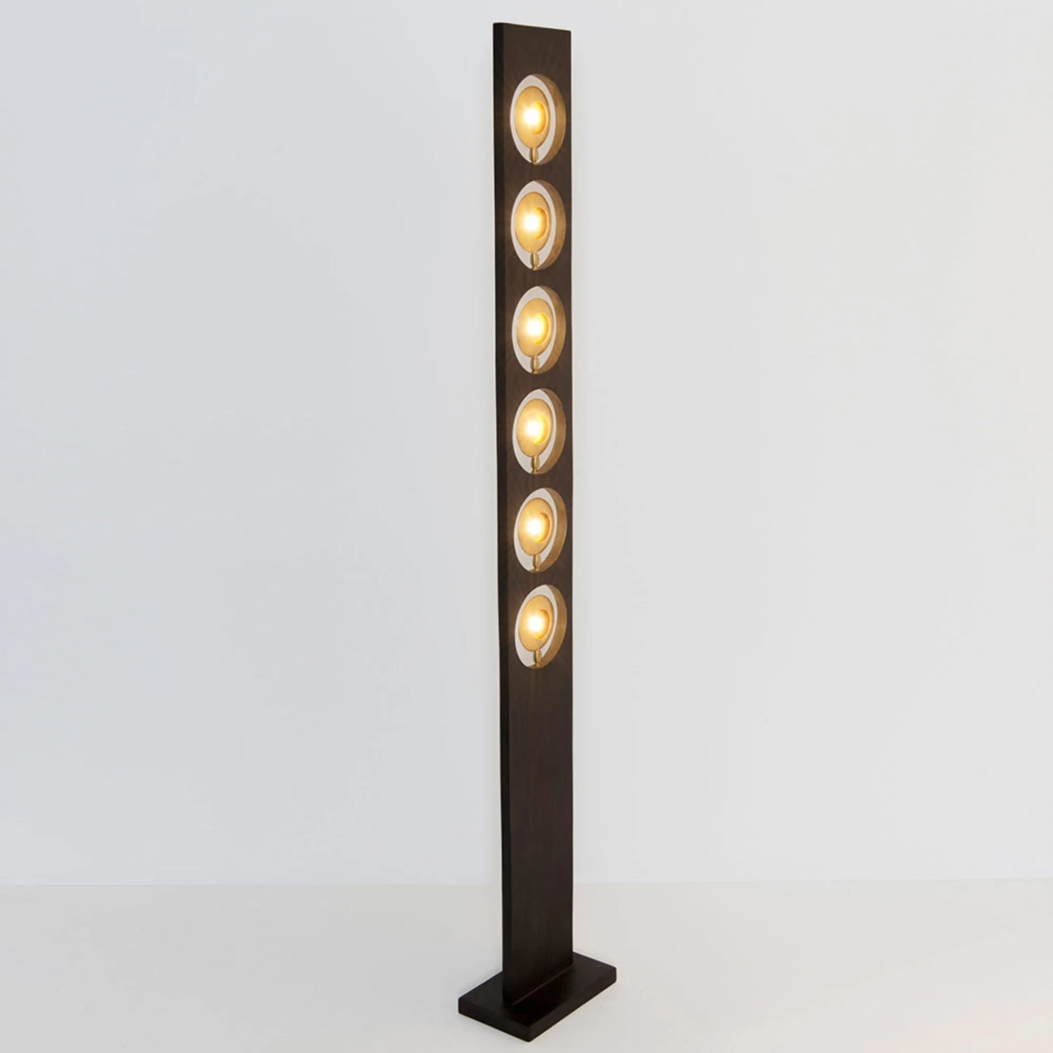 Lampadaire LED Tenacia 6 L Abat-jour Pivotants 3 Lampadaire LED Tenacia 6 L Abat-jour Pivotants – Image 3