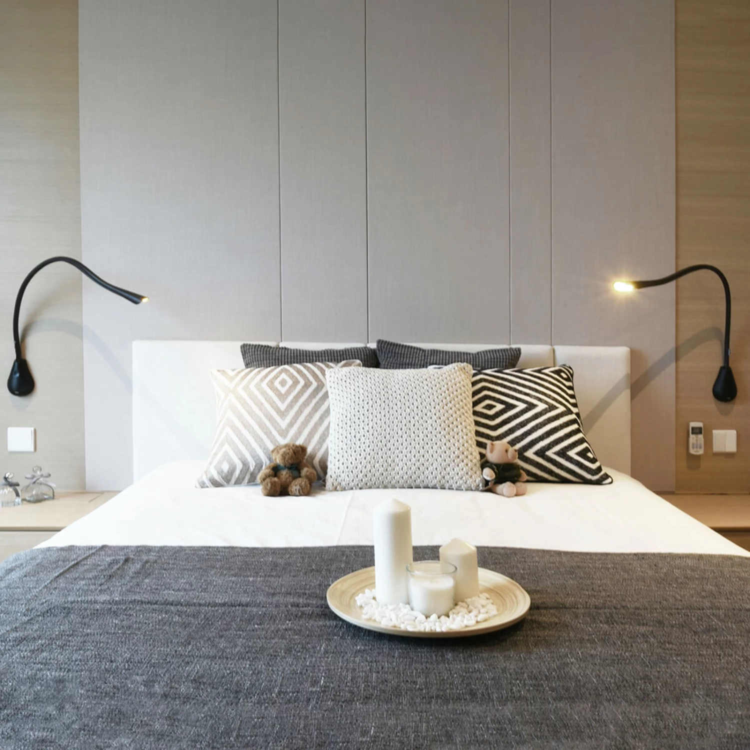 Innermost Cobra - Applique LED Marron En Cuir 7 Innermost Cobra - Applique LED Marron En Cuir – Image 7