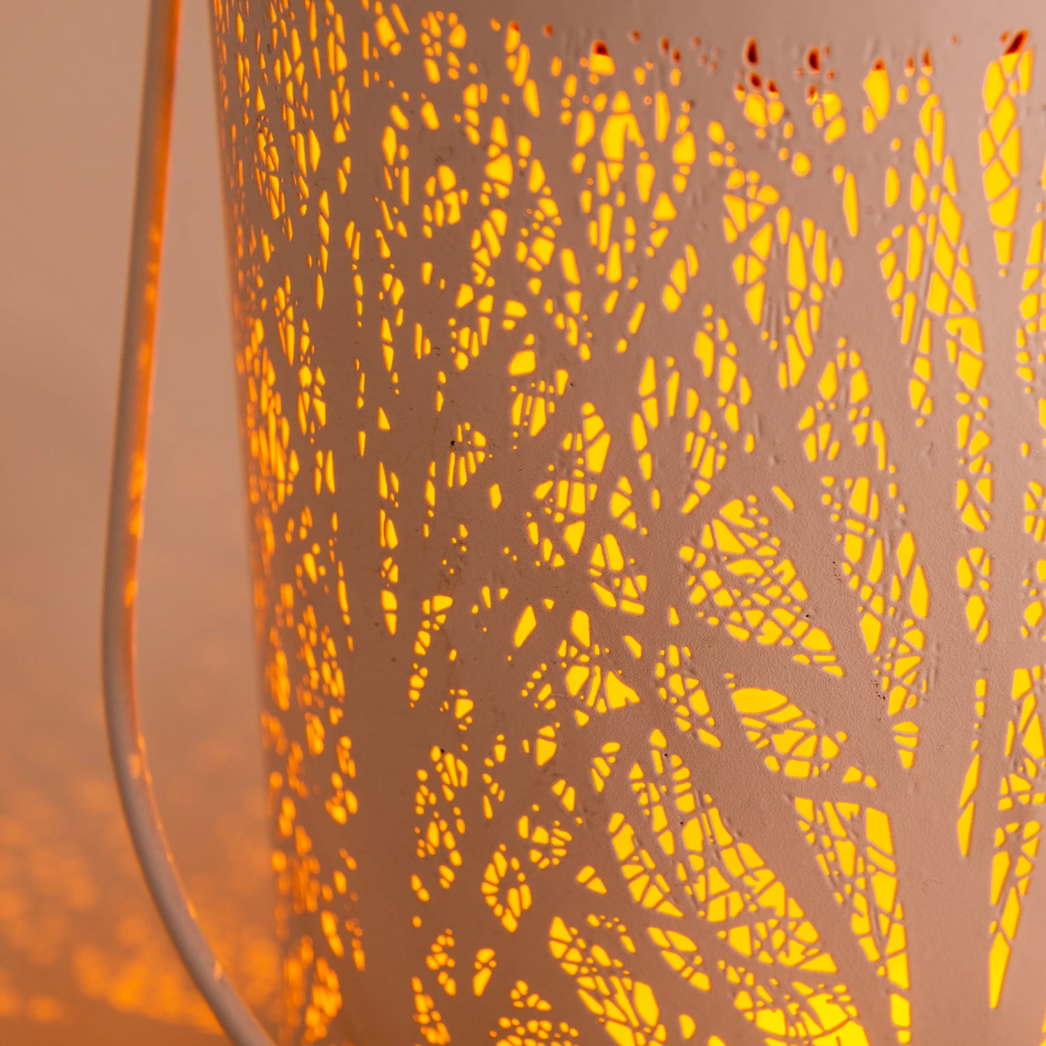 Lanterne Solaire LED 5266523 Avec Motif De Forêt 5 Lanterne Solaire LED 5266523 Avec Motif De Forêt – Image 5