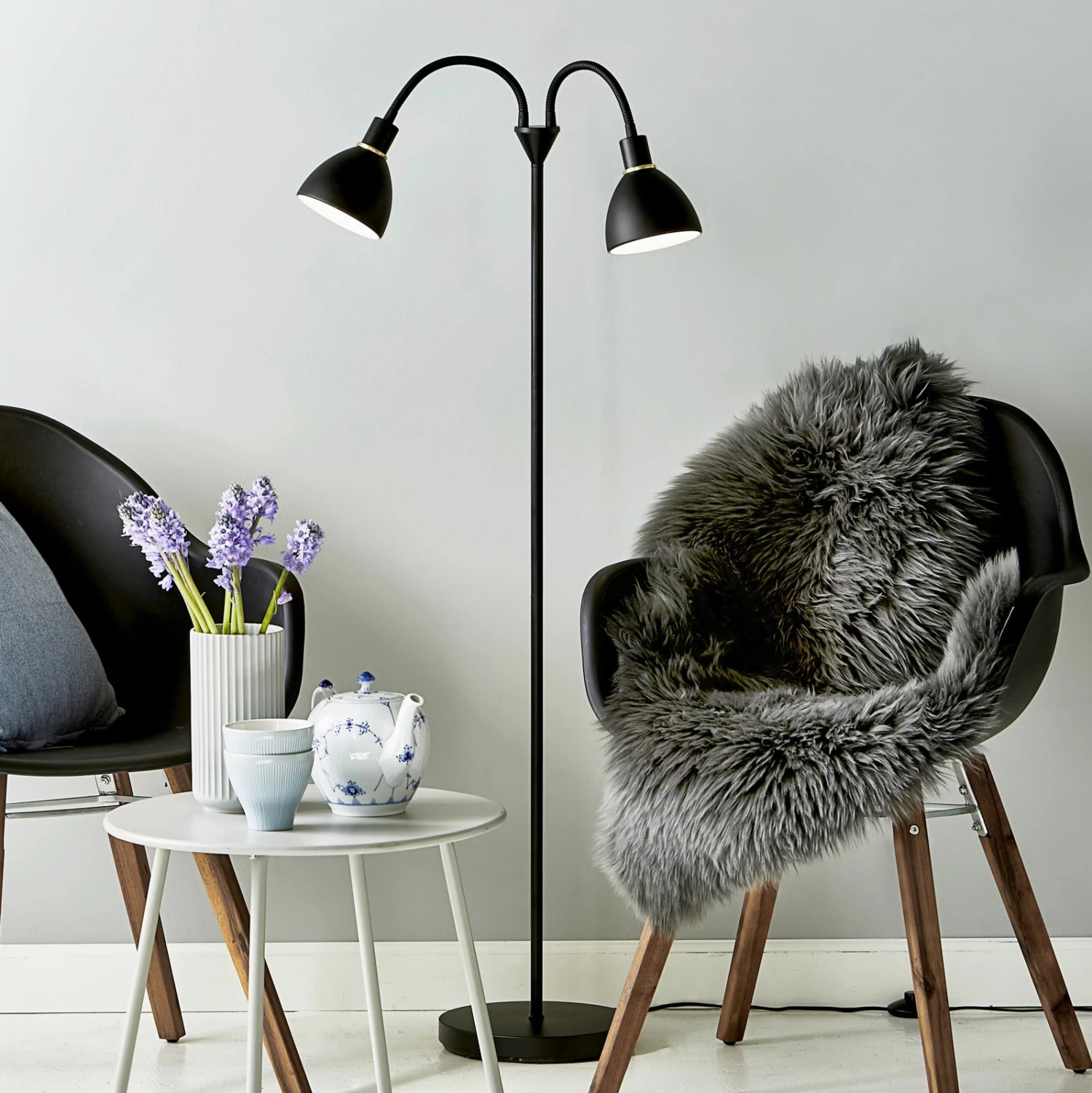 Nordlux Lampadaire Ray En Métal Noir à 2 Lampes 1 Nordlux Lampadaire Ray En Métal Noir à 2 Lampes