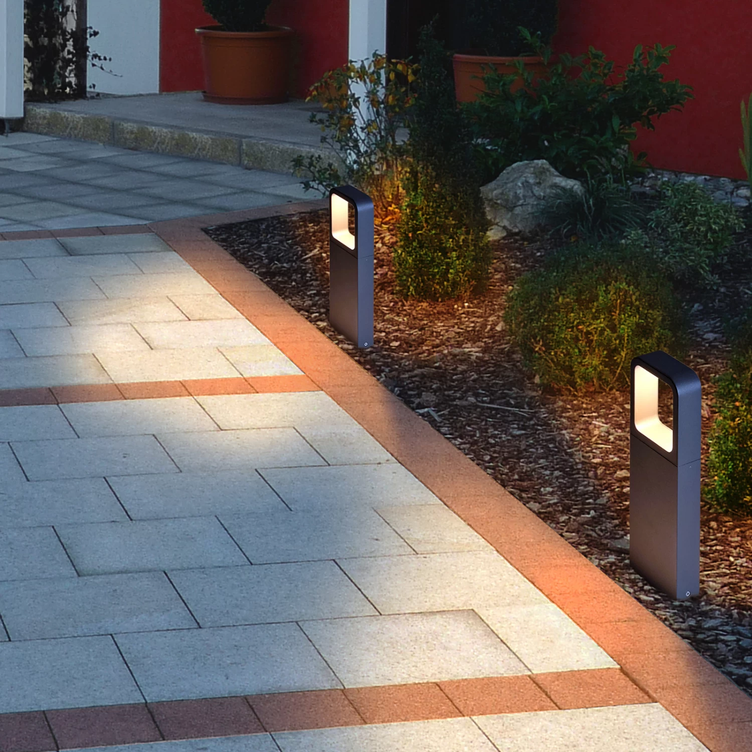 RZB HB 202 Potelet LED Anthracite Hauteur 35cm 3 RZB HB 202 Potelet LED Anthracite Hauteur 35cm – Image 3