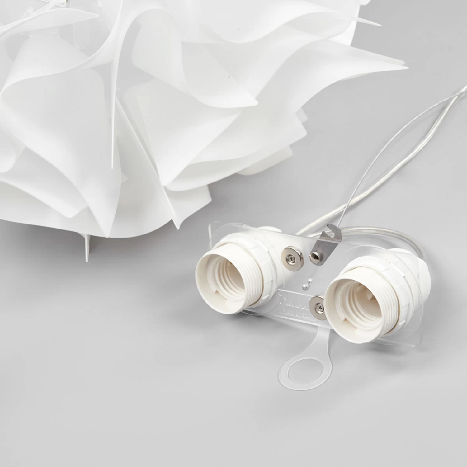 Slamp Veli - Suspension De Designer Ø 42 cm, Opale 8 Slamp Veli - Suspension De Designer Ø 42 cm, Opale – Image 8