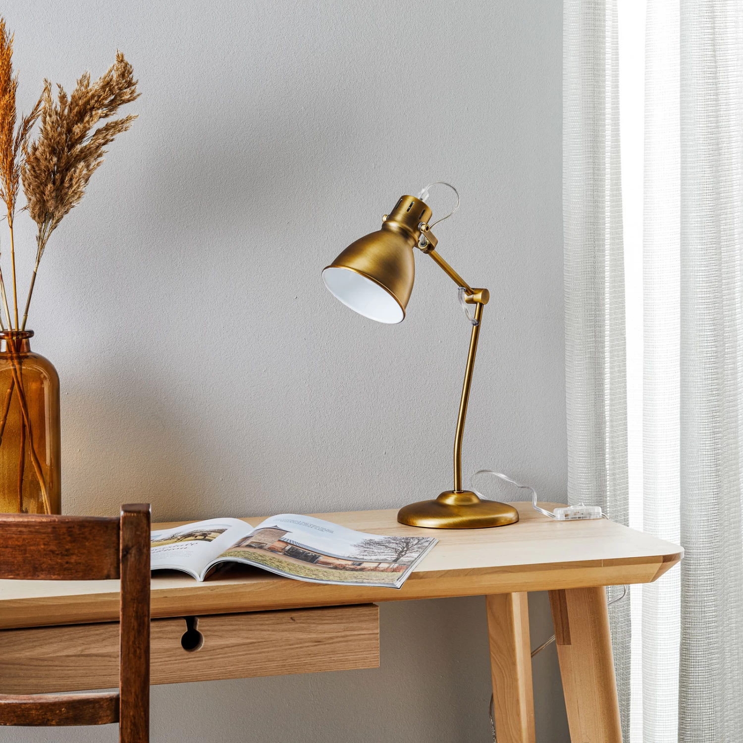 Lampe à Poser Keali En Laiton Ancien 3 Lampe à Poser Keali En Laiton Ancien – Image 3