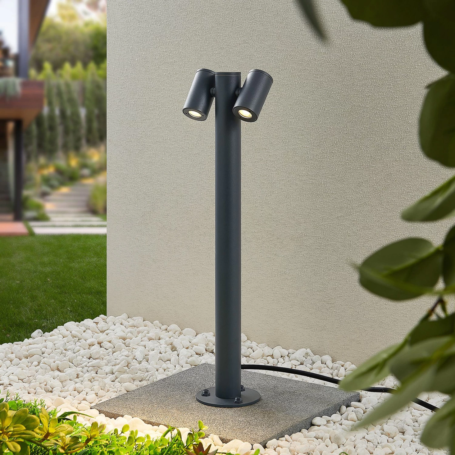 Lucande Saige Potelet LED à 2 Lampes, 50 cm 2 Lucande Saige Potelet LED à 2 Lampes, 50 cm – Image 2