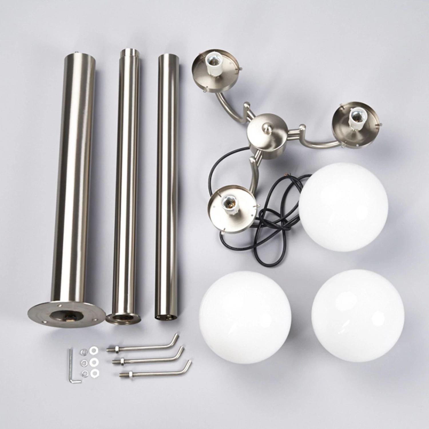 Candélabre Samuel à 3 Boules En Verre 7 Candélabre Samuel à 3 Boules En Verre – Image 7